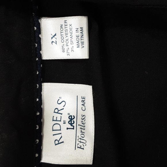RIDERS by Lee SZ 2X Black Blouse EFFORTLESS CARE - Picture 2 of 4